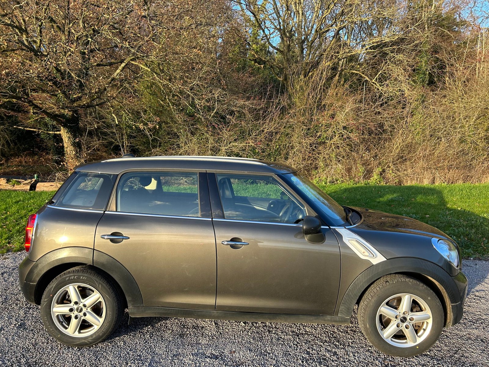 Mini Countryman - Image 6