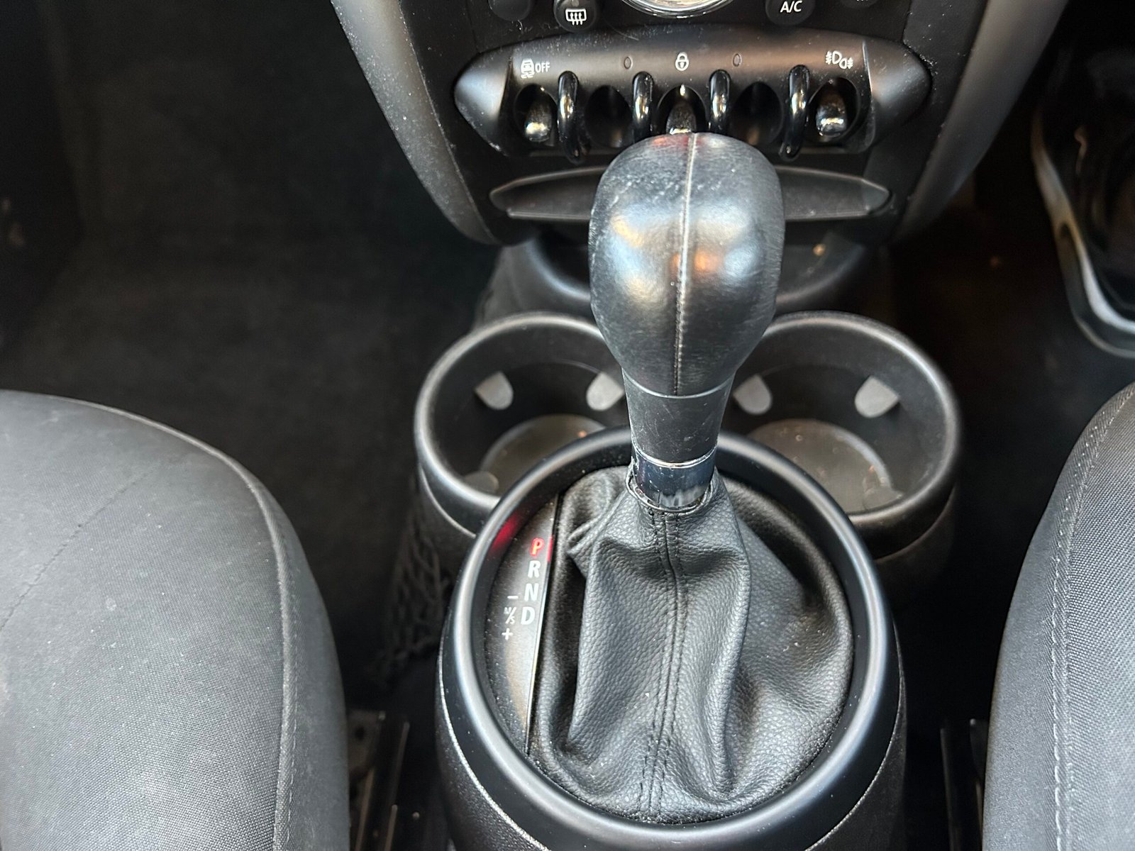 Mini Countryman - Image 5